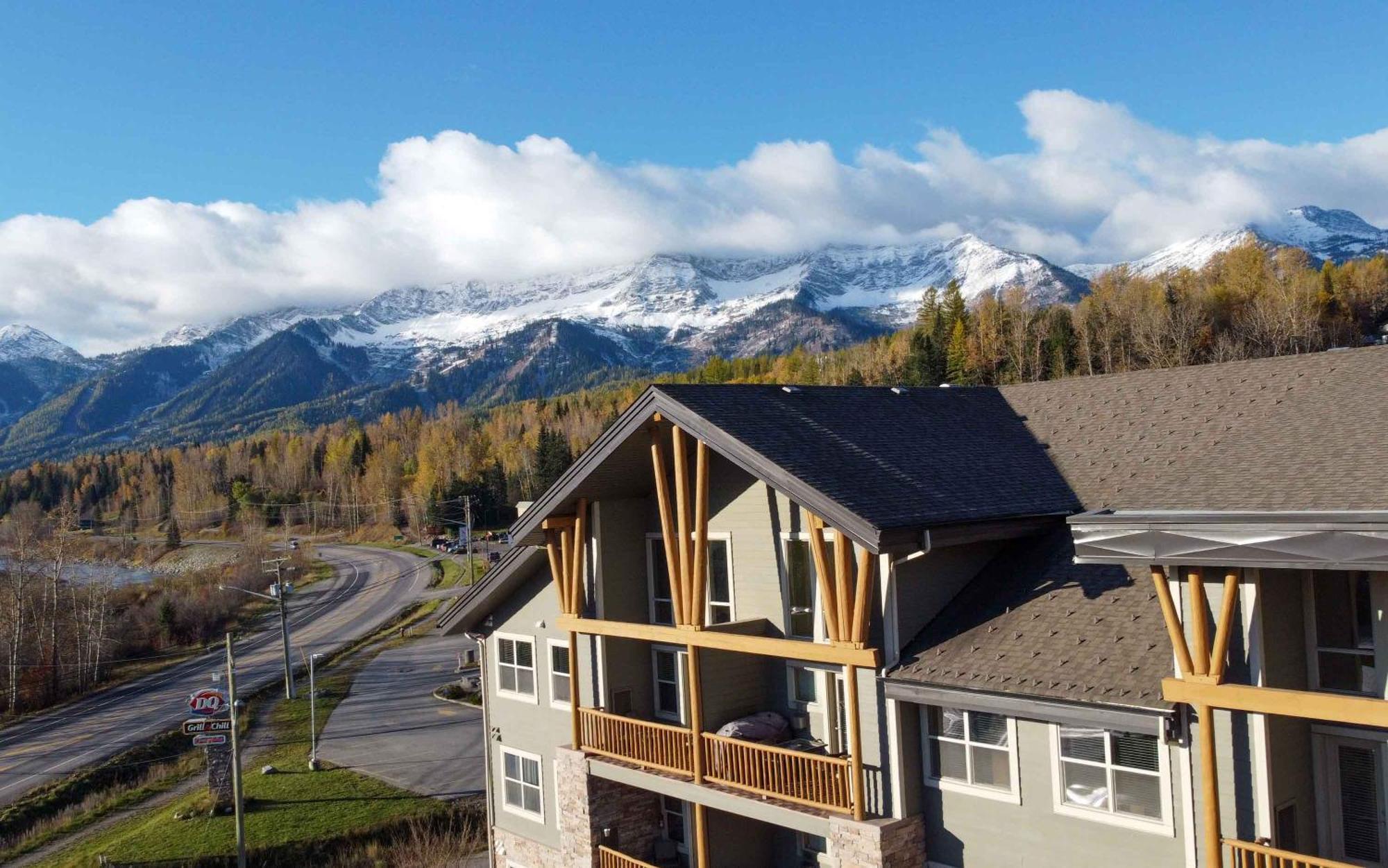 Silver Rock Condominiums By Fernie Central Reservations Exterior foto