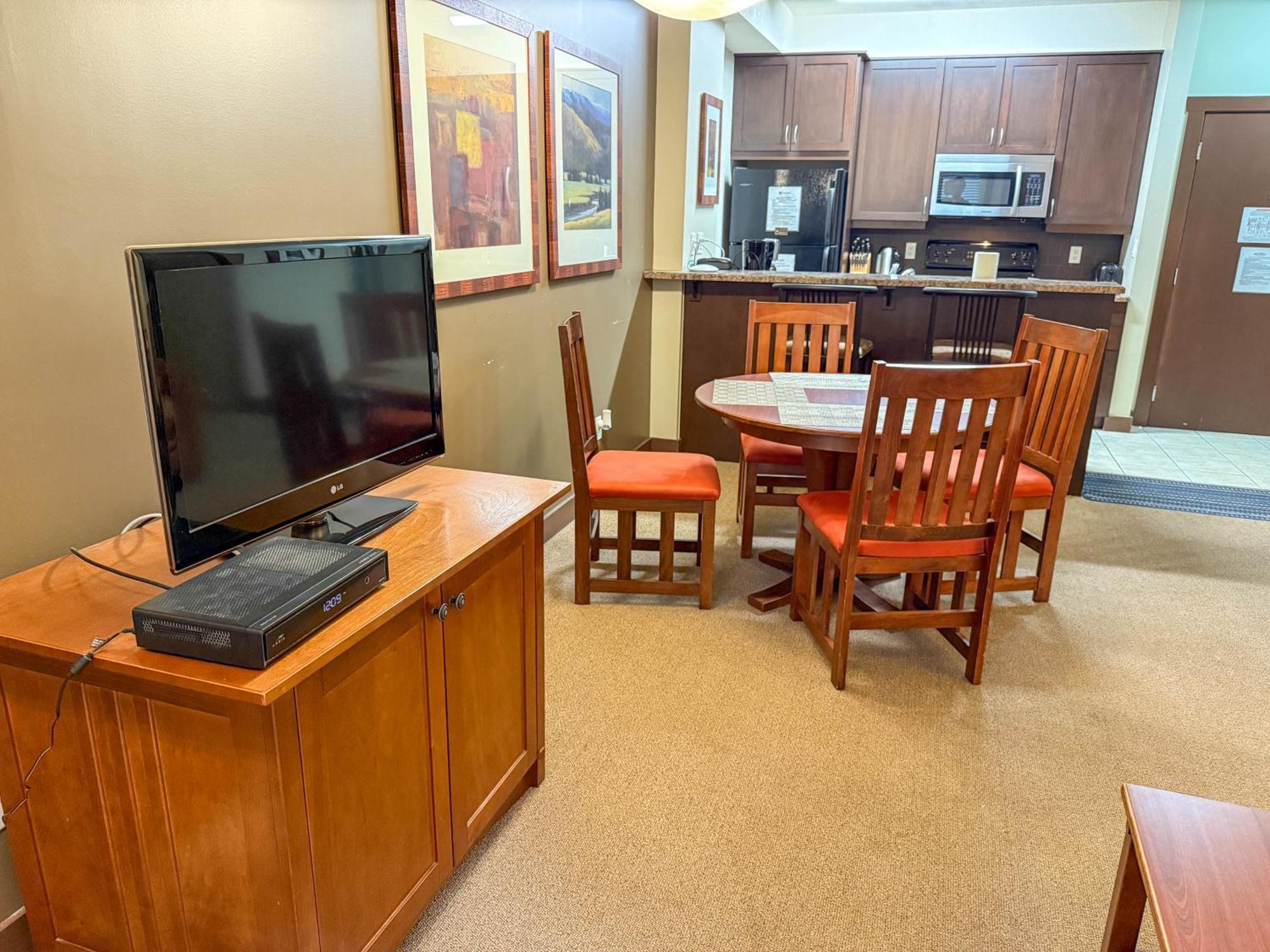 Silver Rock Condominiums By Fernie Central Reservations Zimmer foto