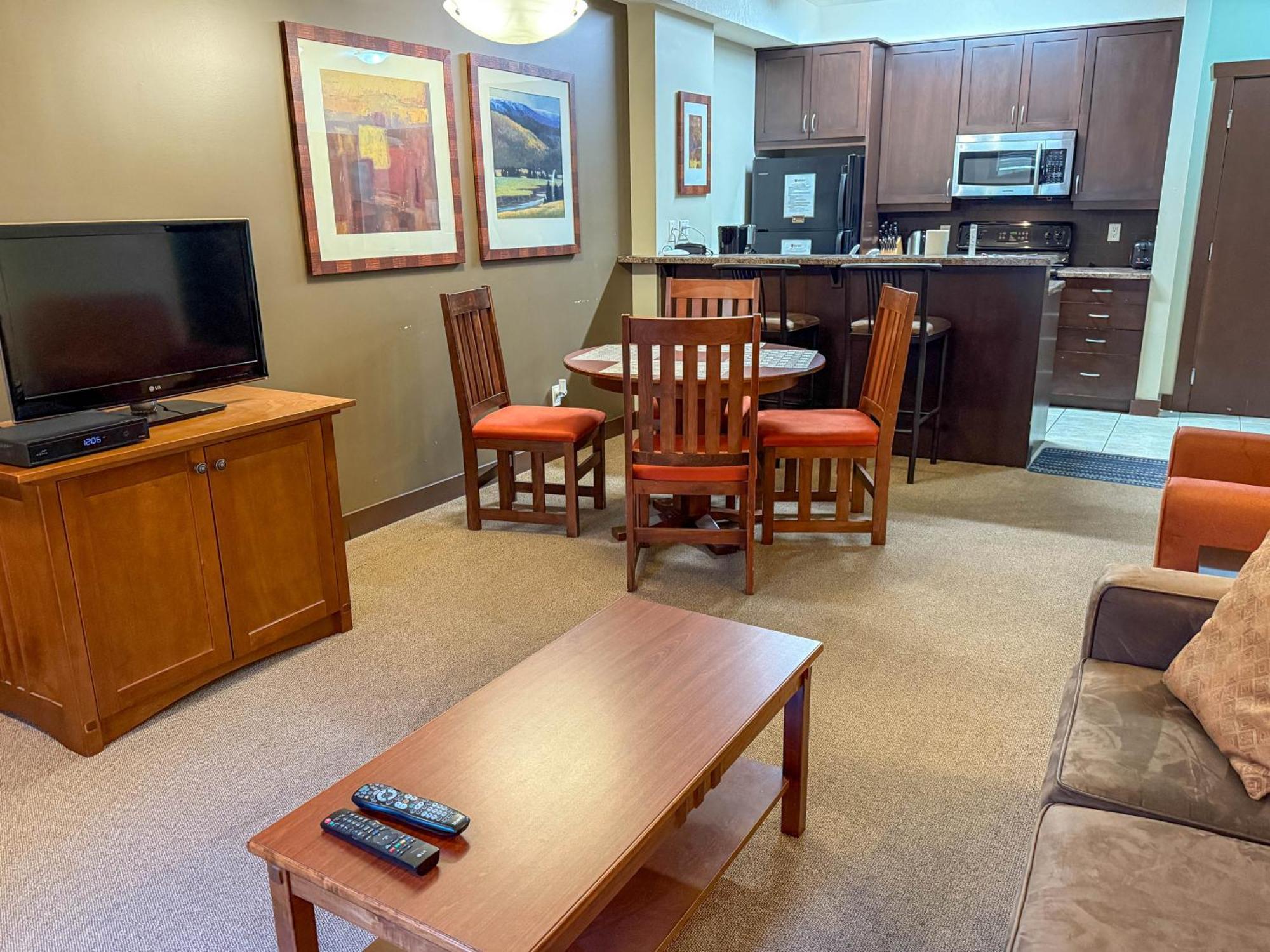 Silver Rock Condominiums By Fernie Central Reservations Zimmer foto